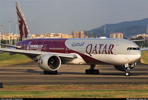 A Beb Qatar Airways Boeing Dzer Photo By Tang Minxin Id