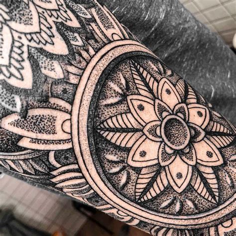 Tatuajes Mandalas | Wild Woman Tattoo