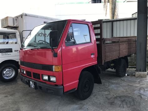 Isuzu Nhr Kg In Johor Manual For Rm Mytruck My