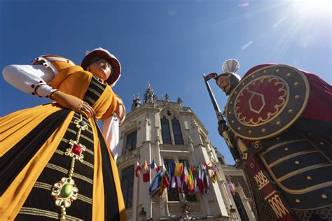 A Douai Les G Ants Sont De Sortie Pendant Plusieurs Jours Pour Les