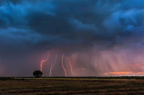 Amazing Thunderstorm Pictures | Travels And Living