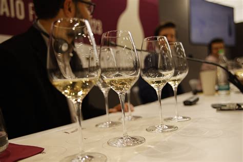 Torna La Terza Edizione Della Slow Wine Fair A Bologna ViaggiareMangiare