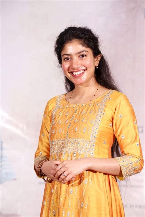 Sai Pallavi Pictures, Photos And HD Images - Kerala9.com