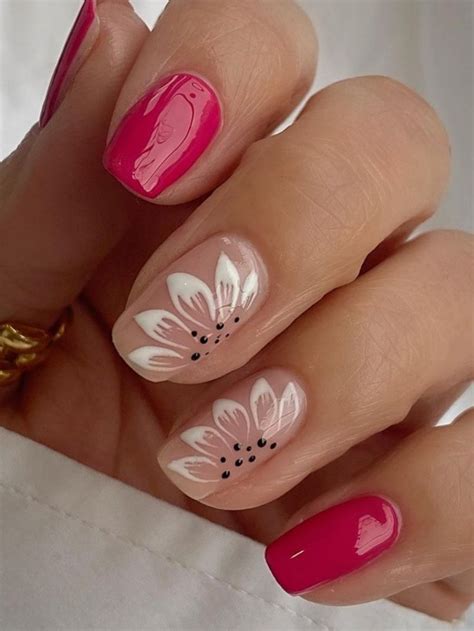 75 Simple Flower Nail Designs Perfect For Spring Flower Nail Designs