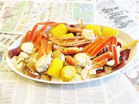 Snow Crab Boil for a lazy dinner - Sweet Savant