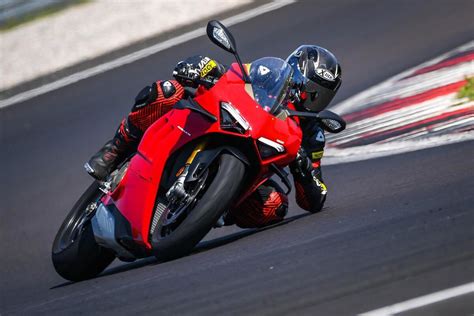 Prova Ducati Panigale V4 S TEST Giochi Azzerati Prove Moto It