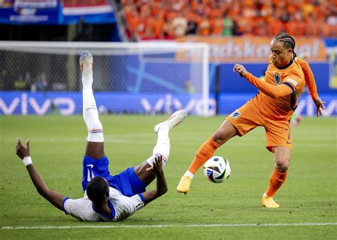 Dutch Draw Against France Xavi Simons Goal Is Disallowed Dutchnews Nl