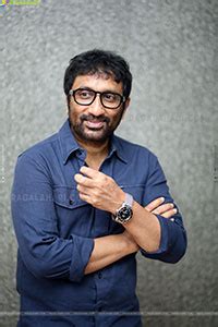 Director Srinu Vaitla At Viswam Movie Interview HD Gallery