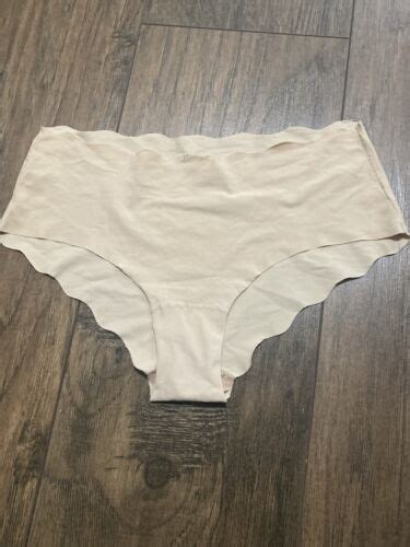 VICTORIA S SECRET Hip Hugger PANTIES Small Very Sexy Vintage Scalloped Nude EBay