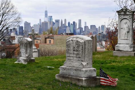 This Brooklyn Cemetery Is Looking For Its First Artist In Residence