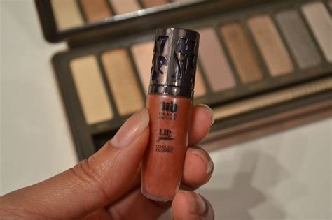 Urban Decay Looks Avec La Naked Eh Oui Je D Couvre Seulement Maintenant