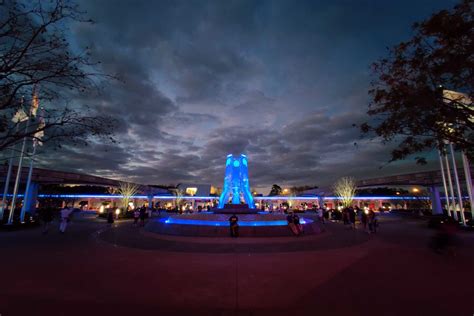 Photos Video New Pulsating Lights Illuminate Epcot Entrance Plaza At