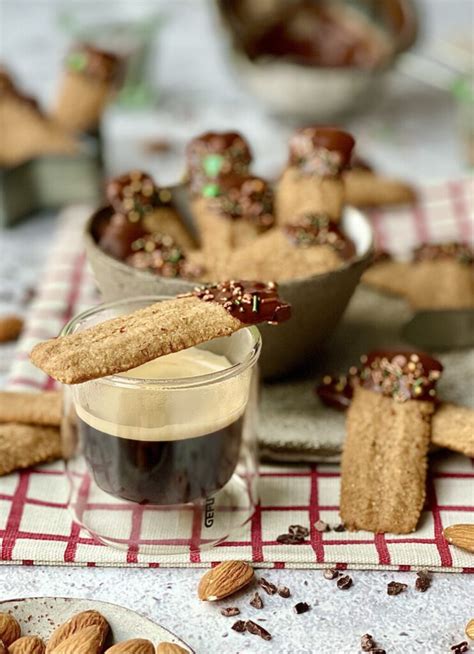 Lebkuchen Spritzgebäck mit Schokolade Von Januar bis Dezember