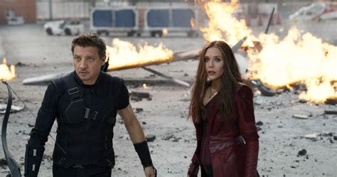 Elizabeth Olsen Jeremy Renner Interview About Captain America Civil