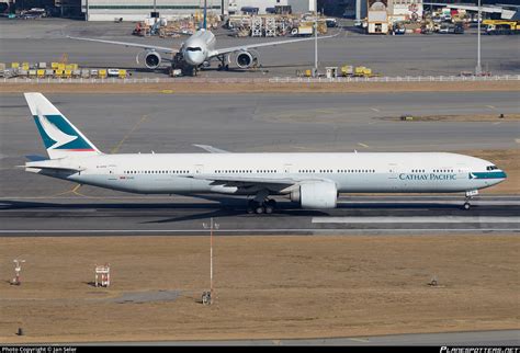 B KPH Cathay Pacific Boeing 777 367ER Photo By Jan Seler ID 1037818