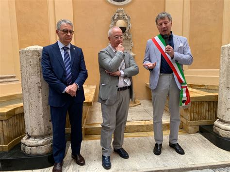 Contrade Il Leocorno Inaugura La Fontanina Mariotti Ridiamo Alla