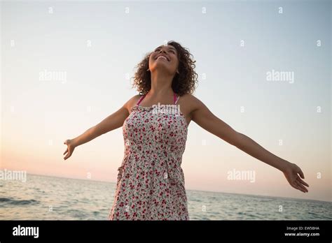 Pretty Brunette Hi Res Stock Photography And Images Alamy