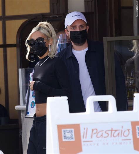 Pia Mia Perez Piamia Nude OnlyFans Leaks Fappening Page FappeningBook