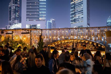 The Most Beautiful Rooftop Bars In Dubai For Drinks With A View