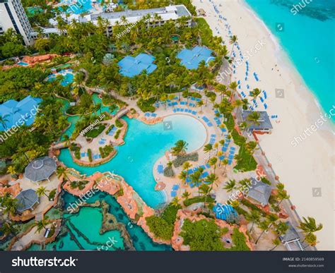 1 Atlantis Paradise Island Bahamas Lazy River Images, Stock Photos ...