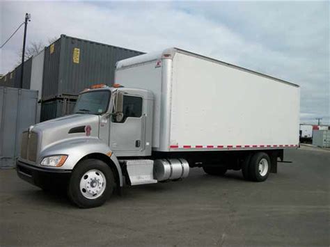 Box Truck For Sale In Massachusetts