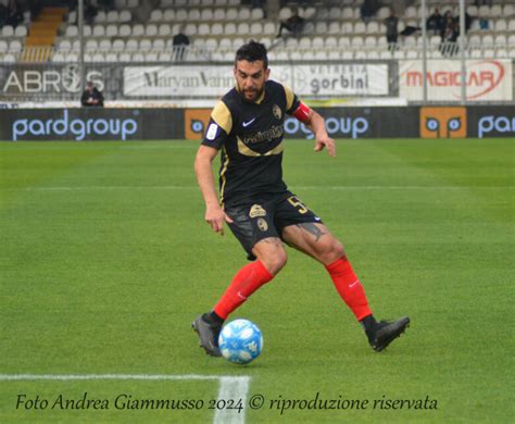 Cittadella Ascoli Arbitra Volpi Di Arezzo Una Giornata Di Squalifica