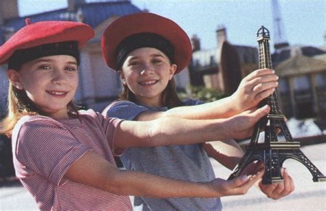 Disney World Adventures Mary Kate And Ashley Olsen Photo 22838080