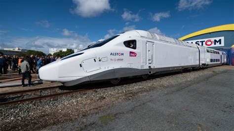 Tgv Unveils Trains Of The Future Cnn Travel Cnn Travel Train Travel