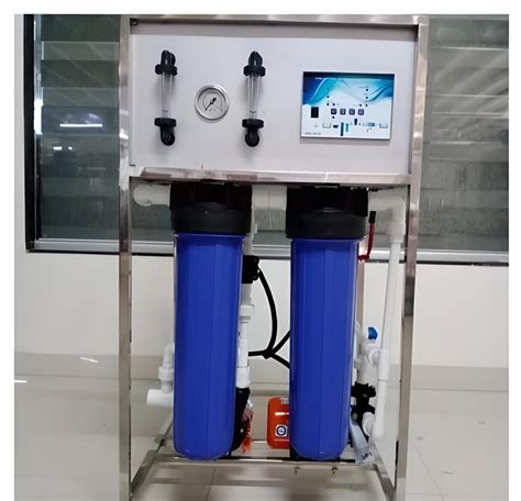 Commercial 125 LPH Reverse Osmosis Plant FRP At 47000 In Pune ID