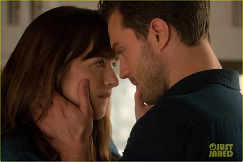 Video Fifty Shades Darker Debuts Steamy Extended Trailer Photo 3835781 Dakota Johnson