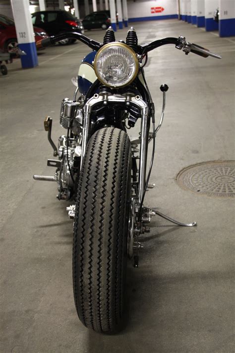 JAMESVILLE MOTORCYCLES: 1948 PANHEAD BOBBER ALMOST FINISHED.....