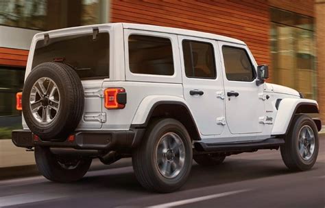 2022 Jeep Wrangler Features And Specs Bustard Chrysler Dodge Jeep