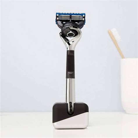 The Gillette Fusion5 ProGlide Limited Edition Razor Shajgoj