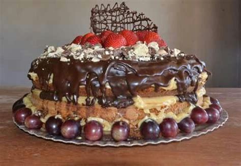 Naked Cake By Adna Hellen Naked Cake Desserts Cake