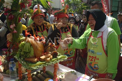 FESTIVAL RUJAK ULEG ANTARA Foto