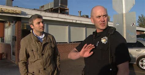 Good Samaritan Assists Officer In Apprehending Armed Suspect Cbs Colorado