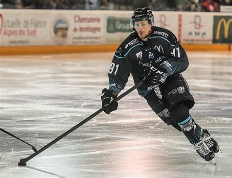 Hockey Sur Glace Ligue Magnus Rapaces De Gap Retour De Arturs