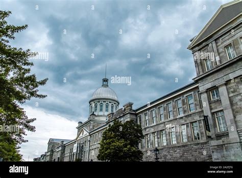 Architecture in Montreal, Quebec, Canada Stock Photo - Alamy