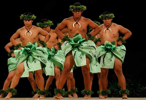 Kahiko Night 2017 Photo Jamm Aquino Merrie Monarch 2017 Hawaiian