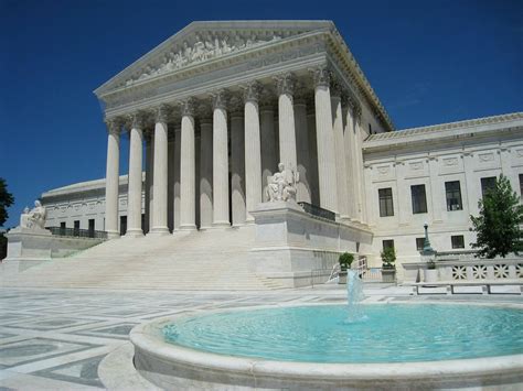 Us Supreme Court Ruling Limits When Police Officers Can Enter Home