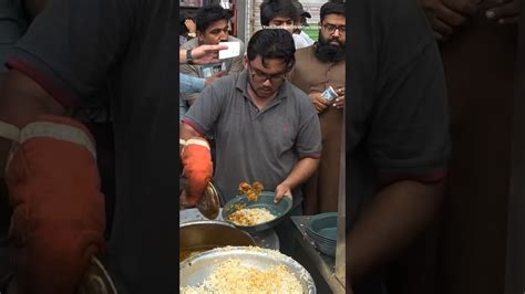 Crazy Rush On Karachi Street Biryani JUMMA BIRYANI Degi Beef Thali