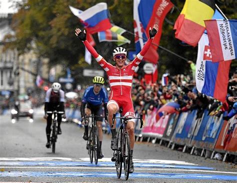 Mads Pedersen Da La Sorpresa Y Se Impone Bajo La Lluvia En Yorkshire