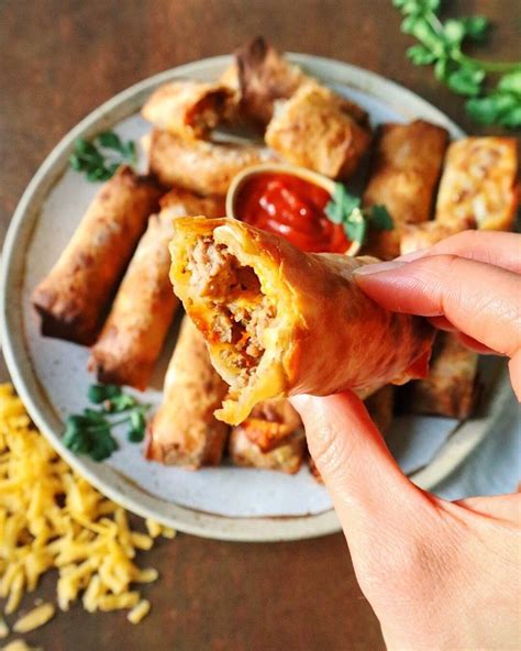 Air Fried Cheeseburger Egg Rolls The Slim Situation Egg Rolls Egg