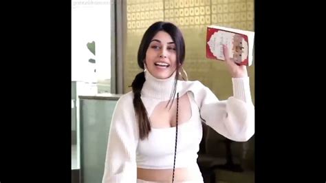 Warina Hussain Hot Back Show YouTube