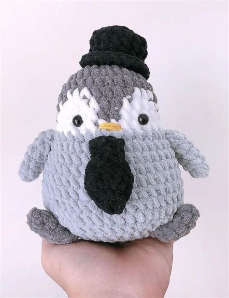 How To Crochet Chunky Penguin Amigurumi With Tie And Hat Clairea