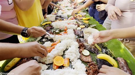 Filipino Food Feast Boodle Fight Kamayan At Cavinti Laguna Youtube