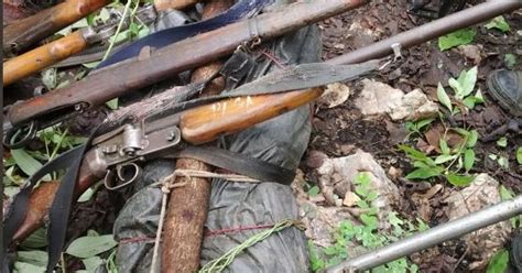 Cgarh 3 Women Among Four Naxals Killed In Encounter