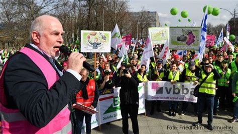 Einkommensrunde Dbb Beamtenbund Und Tarifunion