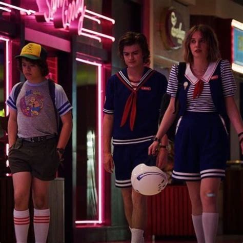 Stranger Things Season 3 Dustin Steve Robin Gaten Matarazzo Joe Keery Maya Hawke