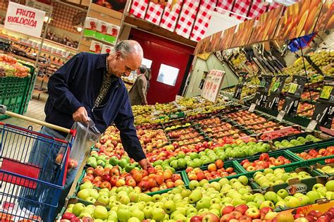 Quase Brigadas Da Asae Fiscalizam Pre Os Nos Hiper E Supermercados